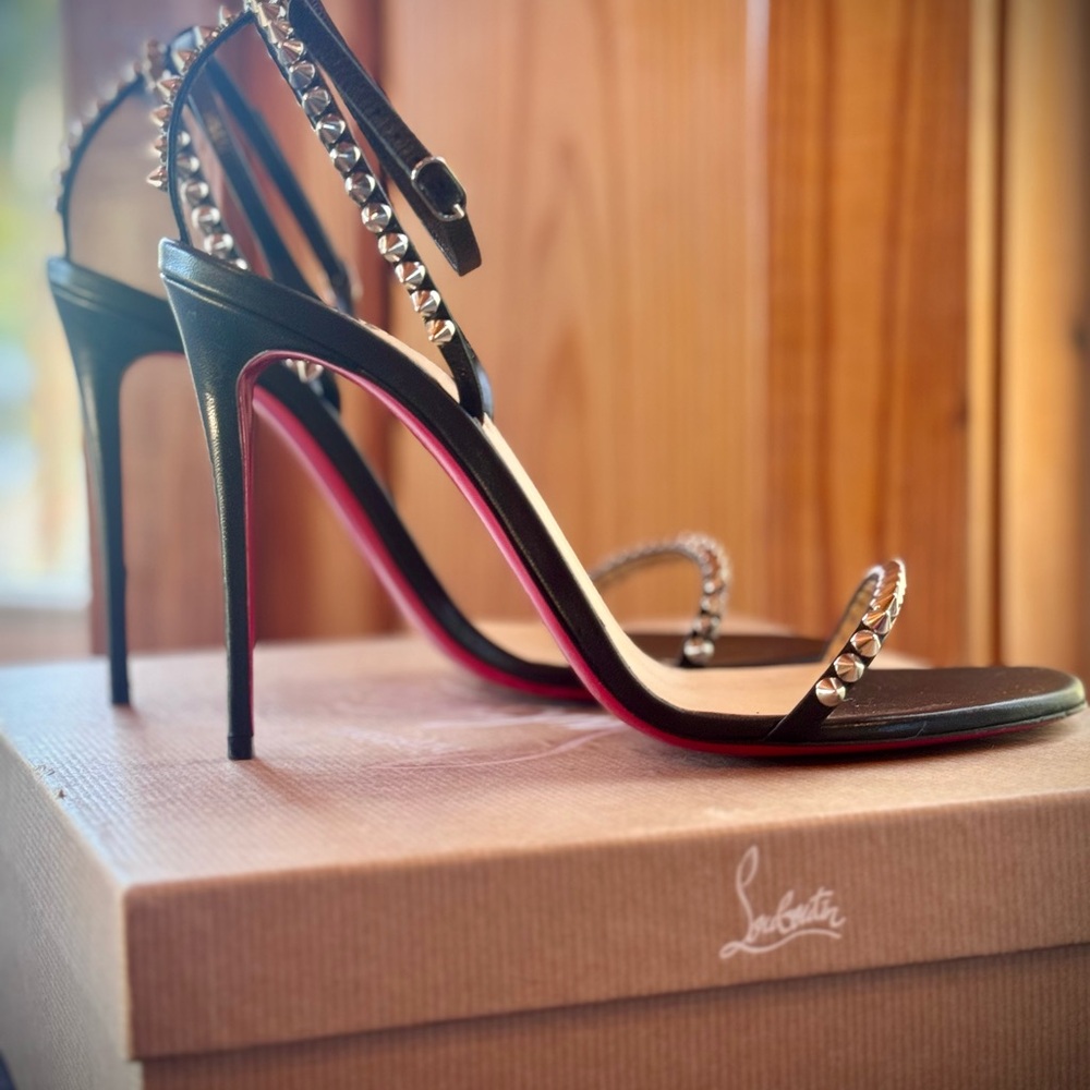 Christian Louboutin Size 10.5